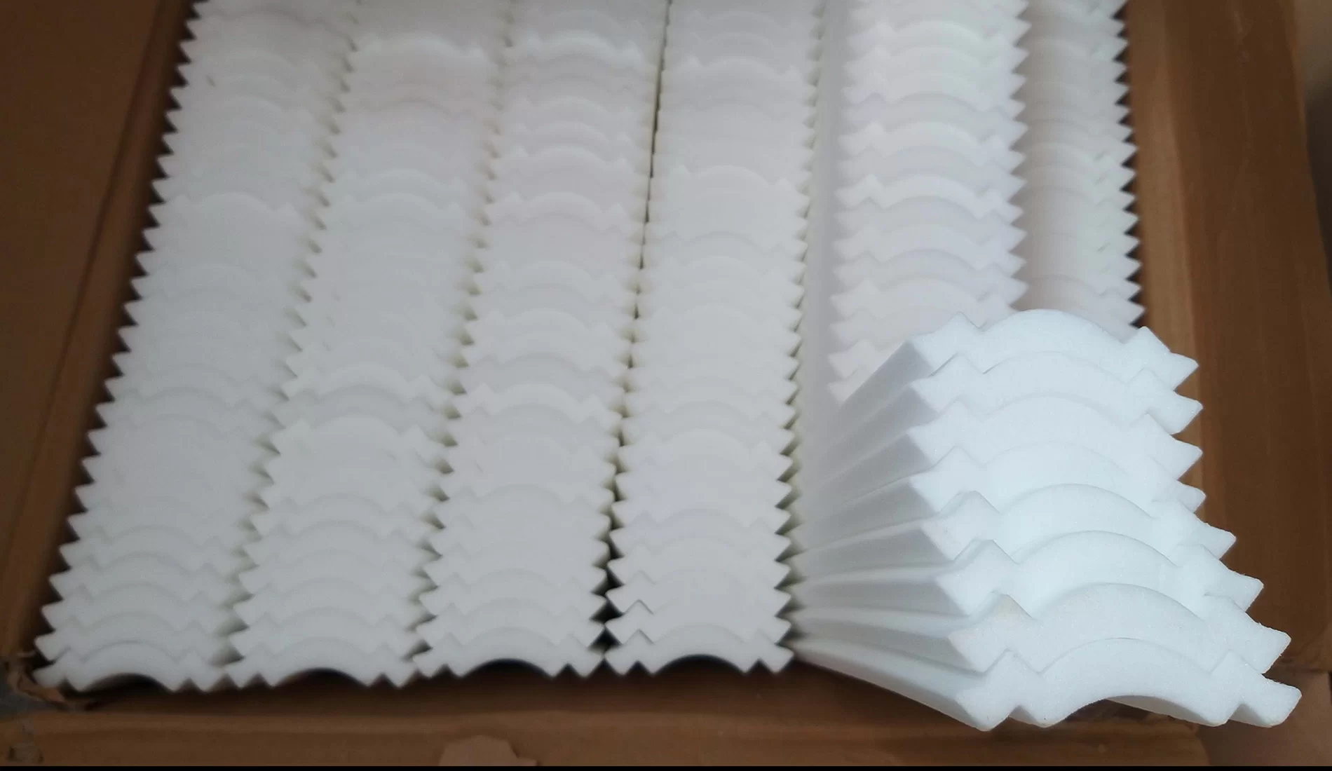 Import XPS Extruded Polystyrene Foam coving cornice for wall and ceiling from Turkey